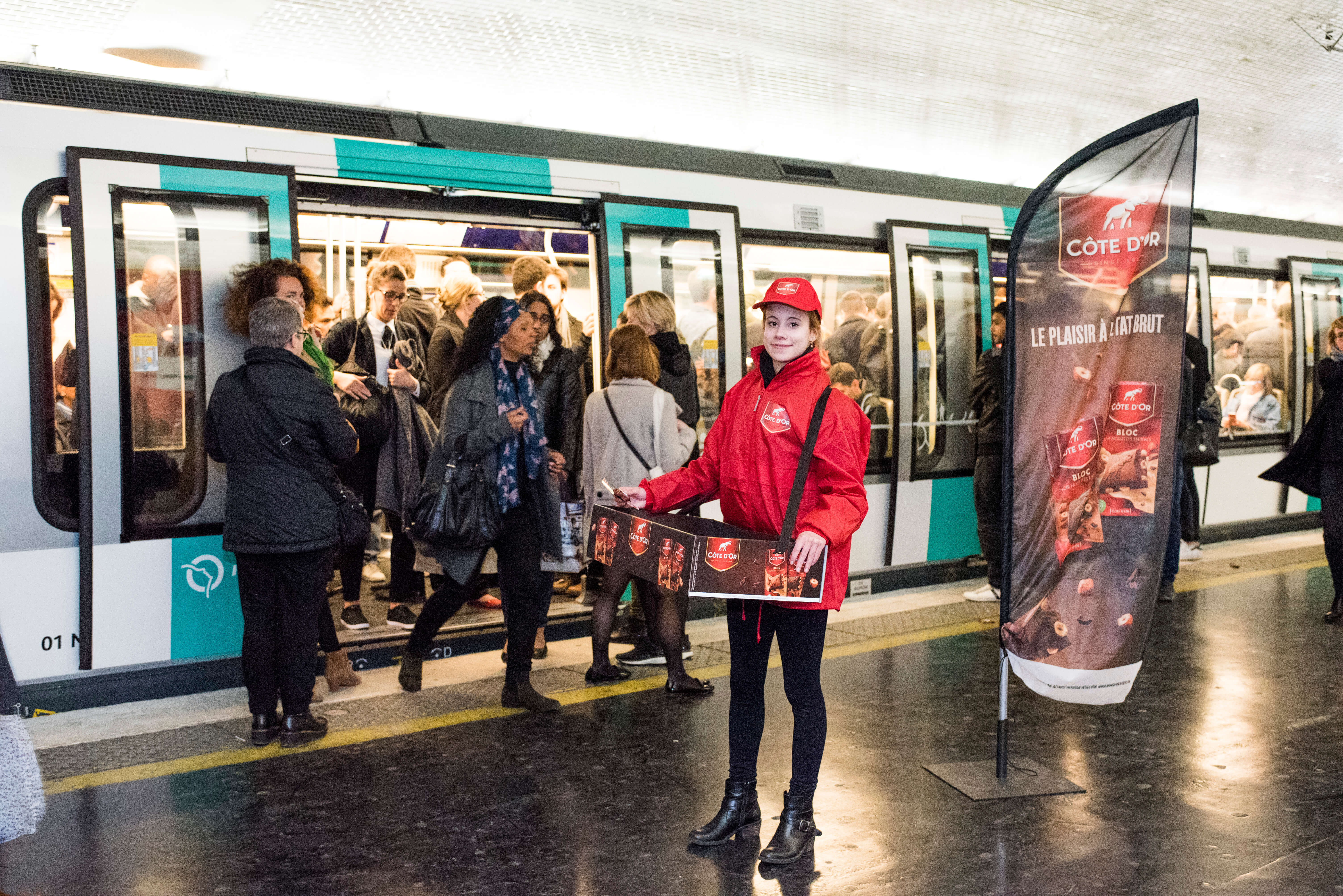 Côte d'Or - Roadshow Animation métro parisien